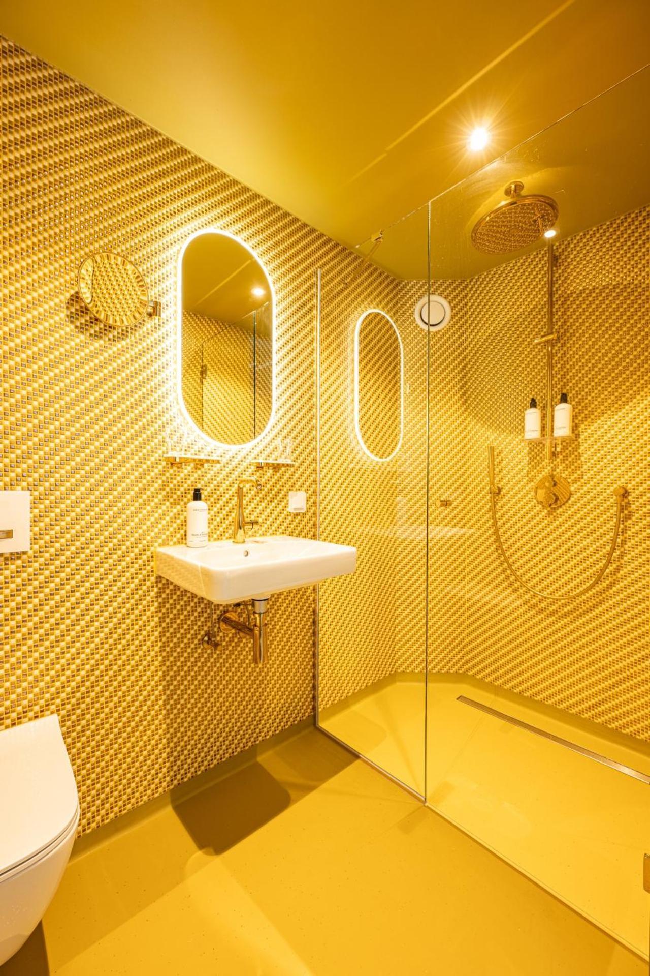 Hotel Staatsman Zwolle  Bagian luar foto