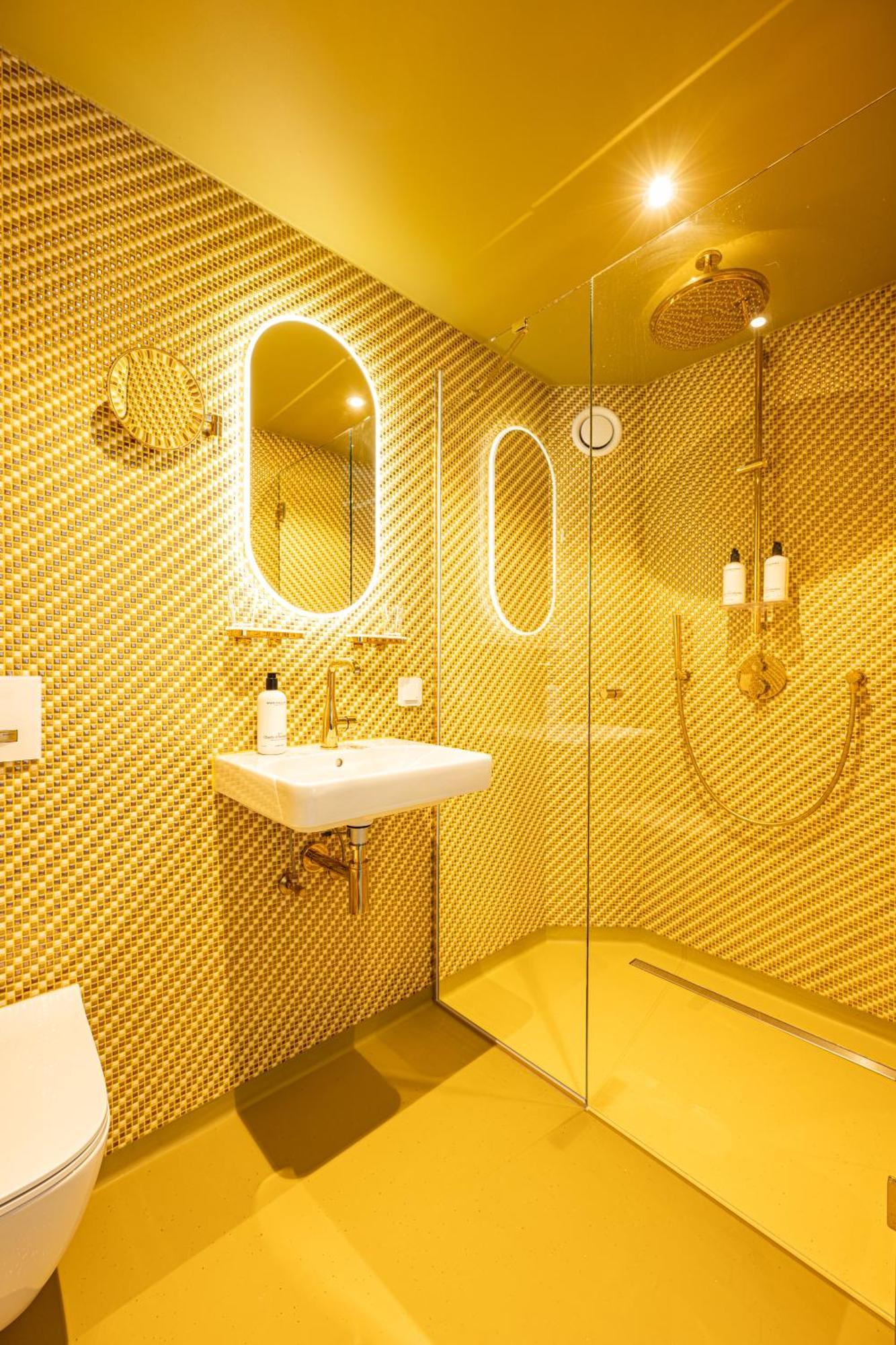 Hotel Staatsman Zwolle  Bagian luar foto